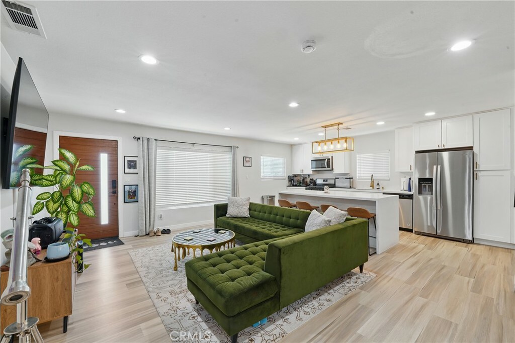 Property Photo:  1343 Cordon Drive  CA 90063 