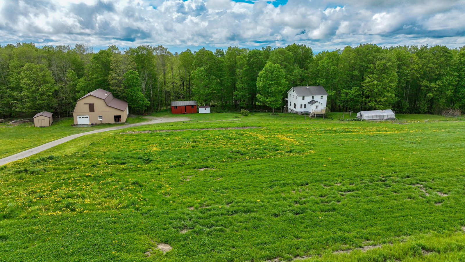 Property Photo: 142 Palmer Road ME 04986