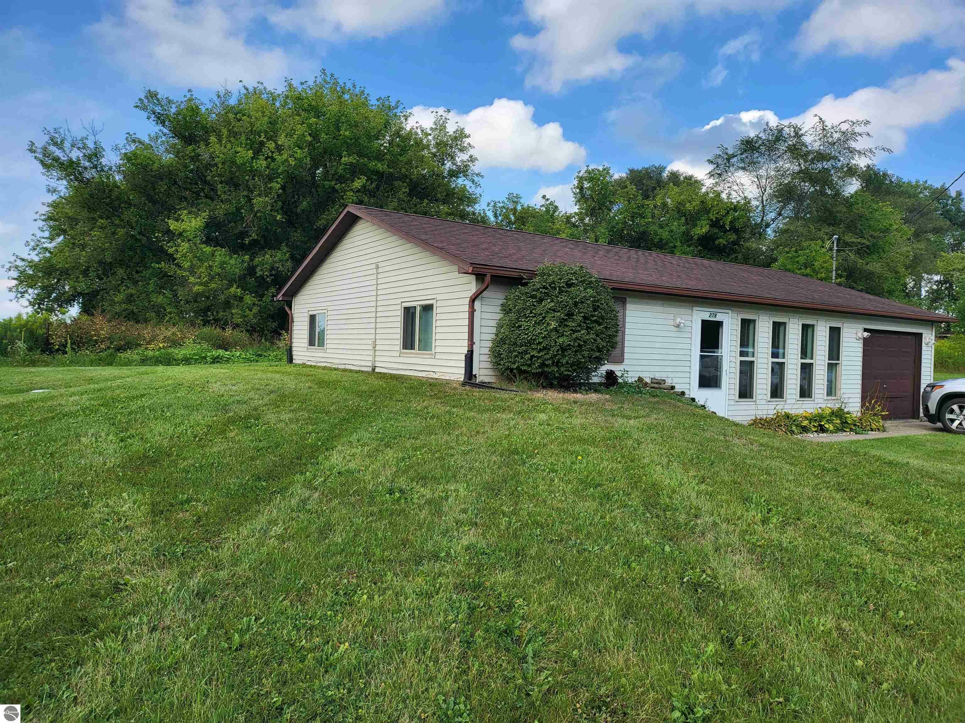 Property Photo: 278 W Remus Road MI 48858