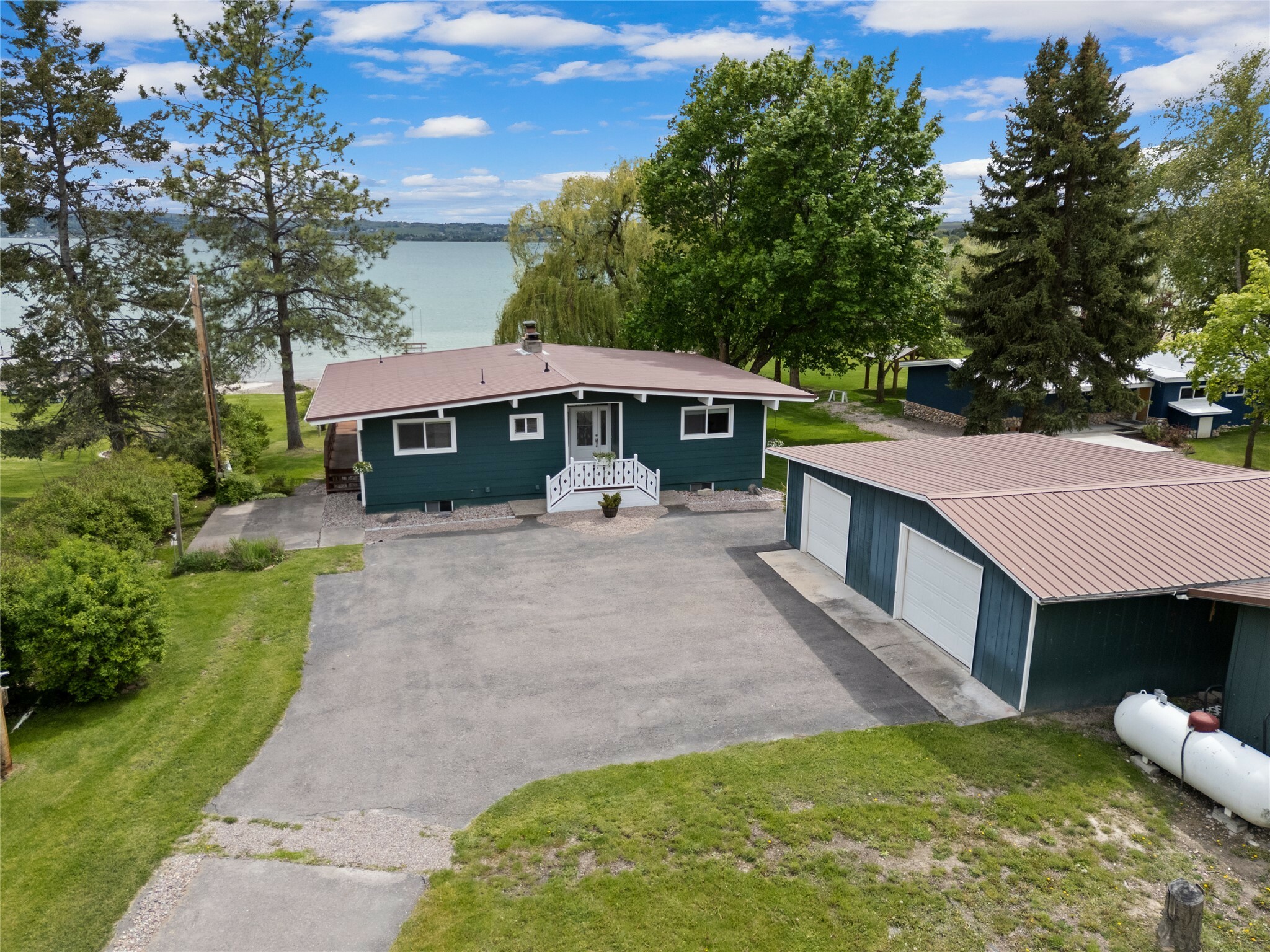 Property Photo: 38941 Baypoint Lane MT 59860