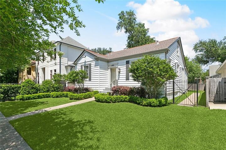 Property Photo: 6951 Memphis Street LA 70124