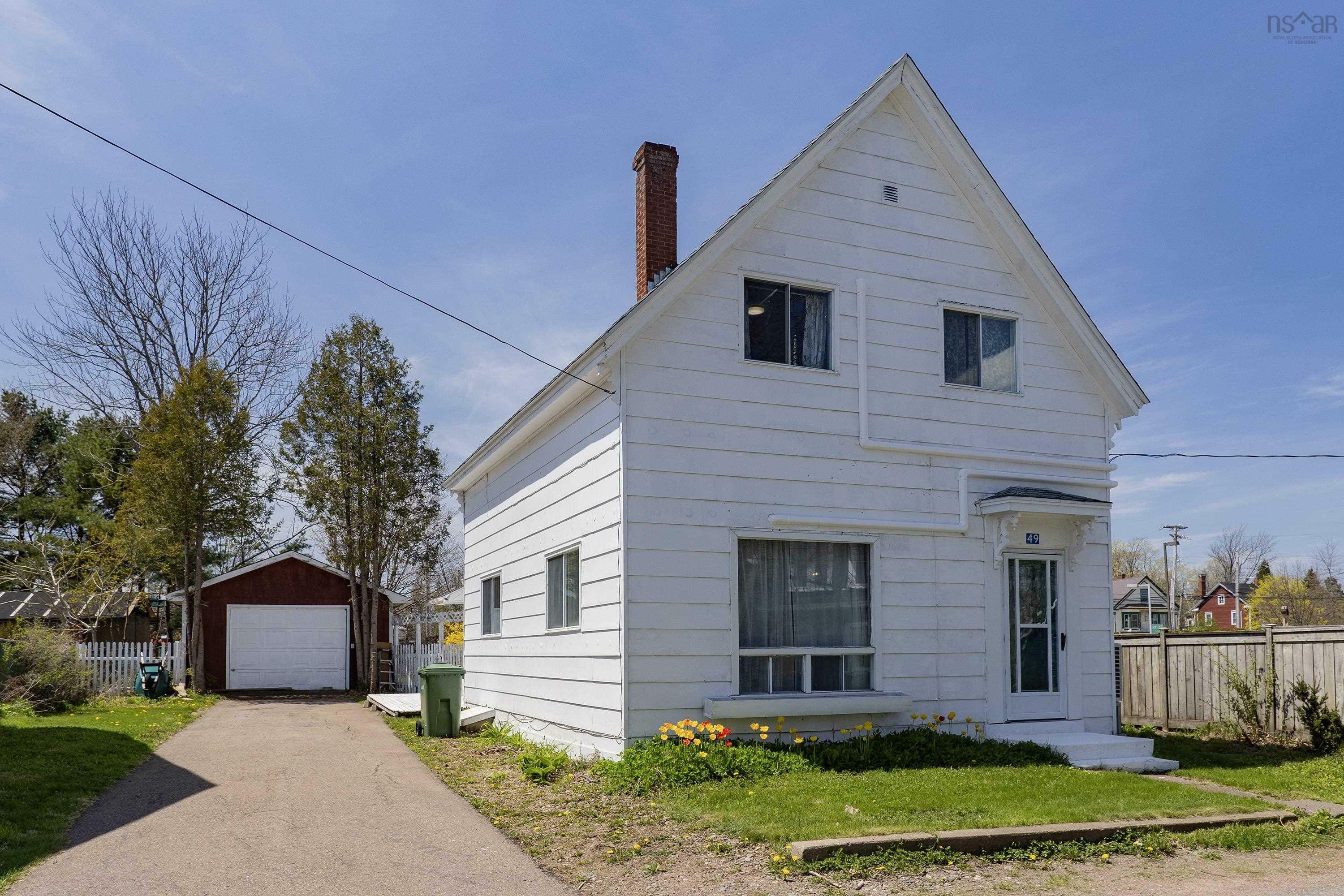 Property Photo: 49 Chapel Street NS B0M 1S0
