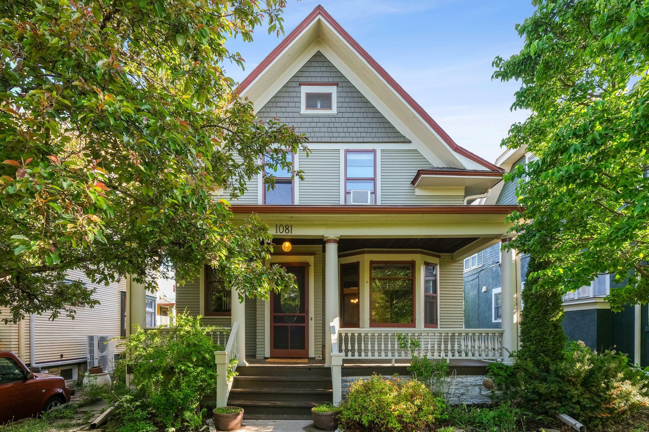 Property Photo: 1081 Lincoln Avenue MN 55105