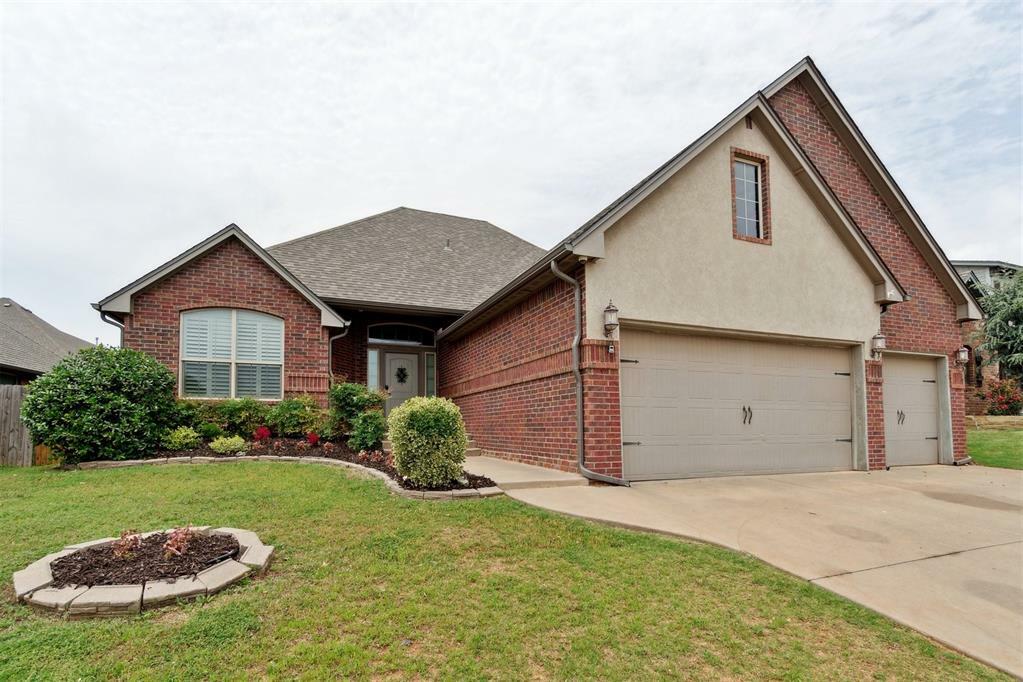 Property Photo: 1113 Samantha Lane OK 73160