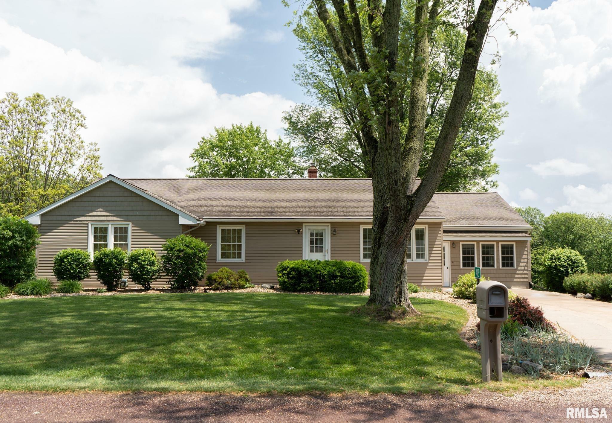 Property Photo:  412 Timberlan Road  IL 61548 
