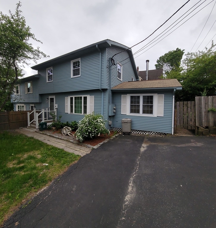 Property Photo: 37 Ekman St MA 01607