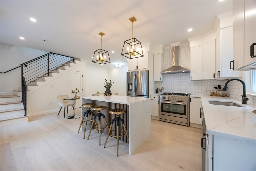 Property Photo: 46 Western Ave 2 MA 01906