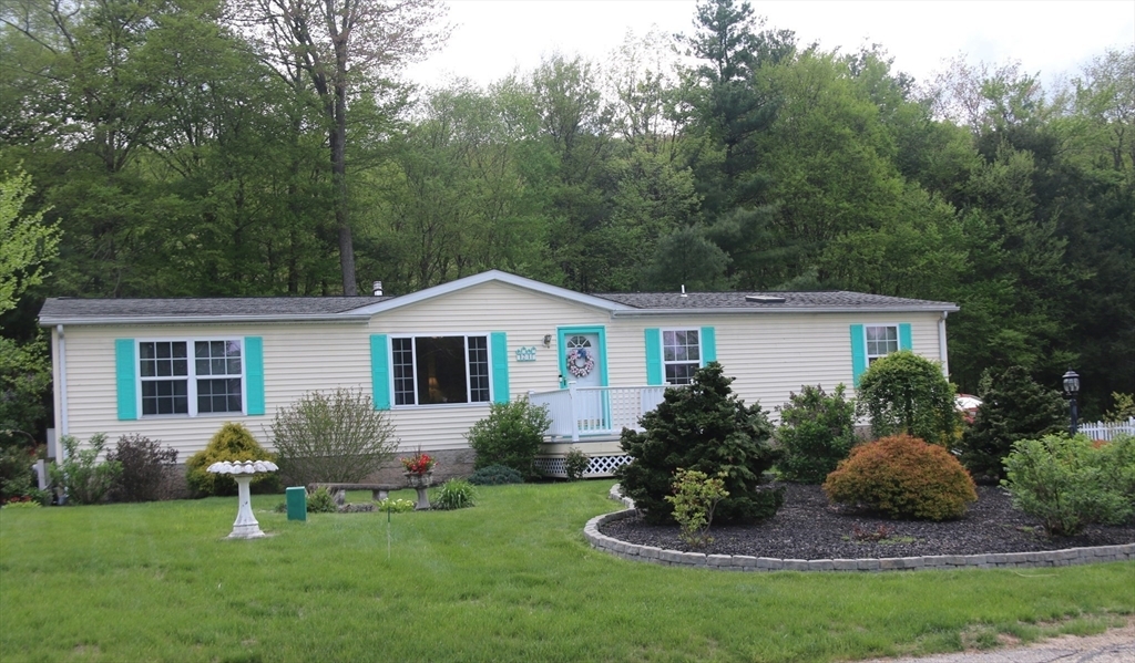 Property Photo:  21 Deer Run  MA 01506 