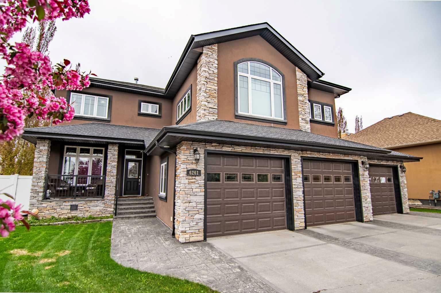 Property Photo: 6261 Cronquist Drive AB T4N 1E2