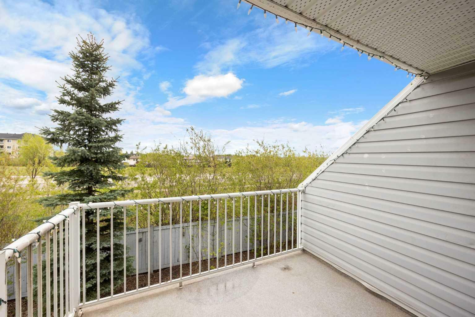 Photo de la propriété: 105 Loutit Road 801 AB T9K 2N5