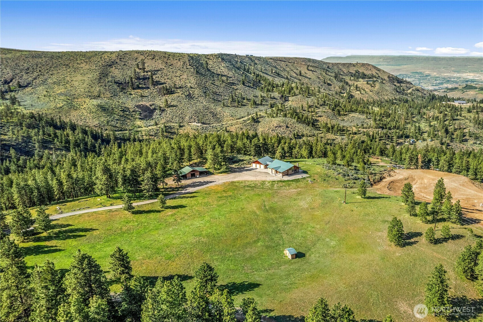 Property Photo: 6720 Stemilt Loop Road WA 98801