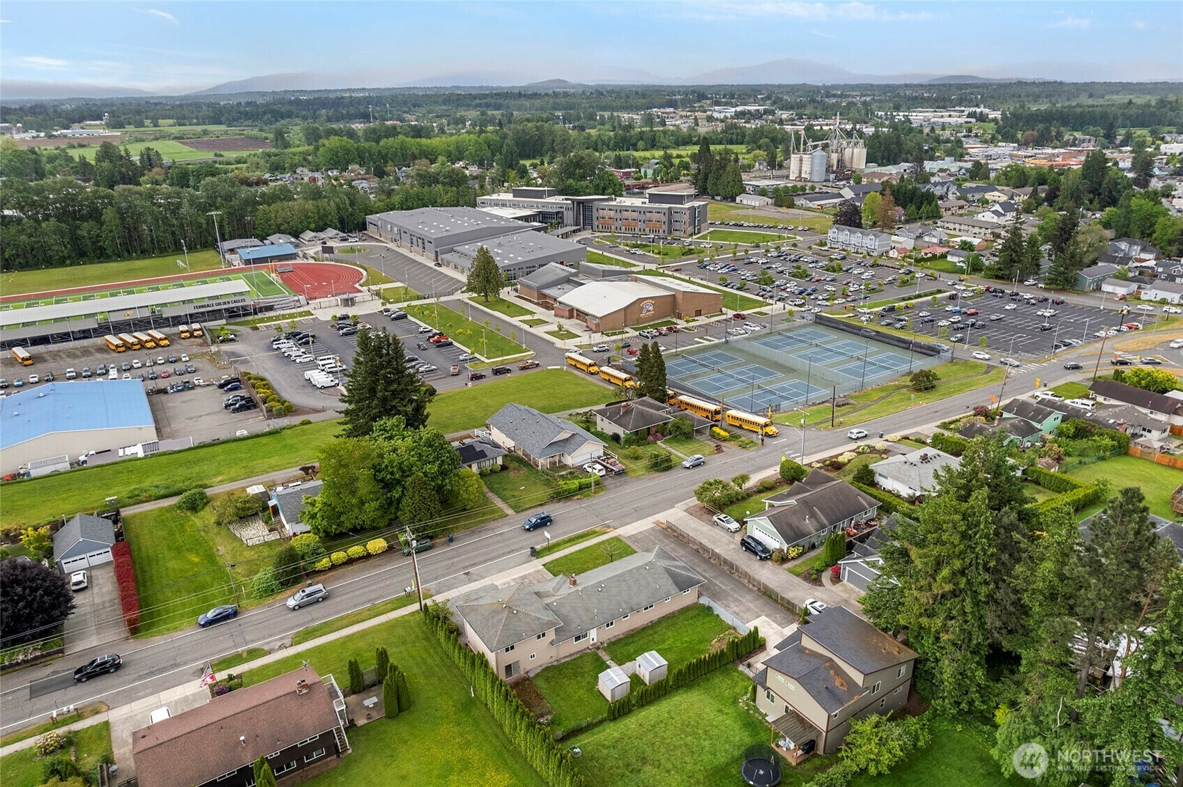Property Photo: 5861 Malloy Avenue WA 98248
