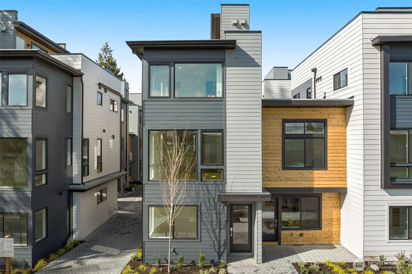 Property Photo: 9223 A 14th Avenue NW WA 98117