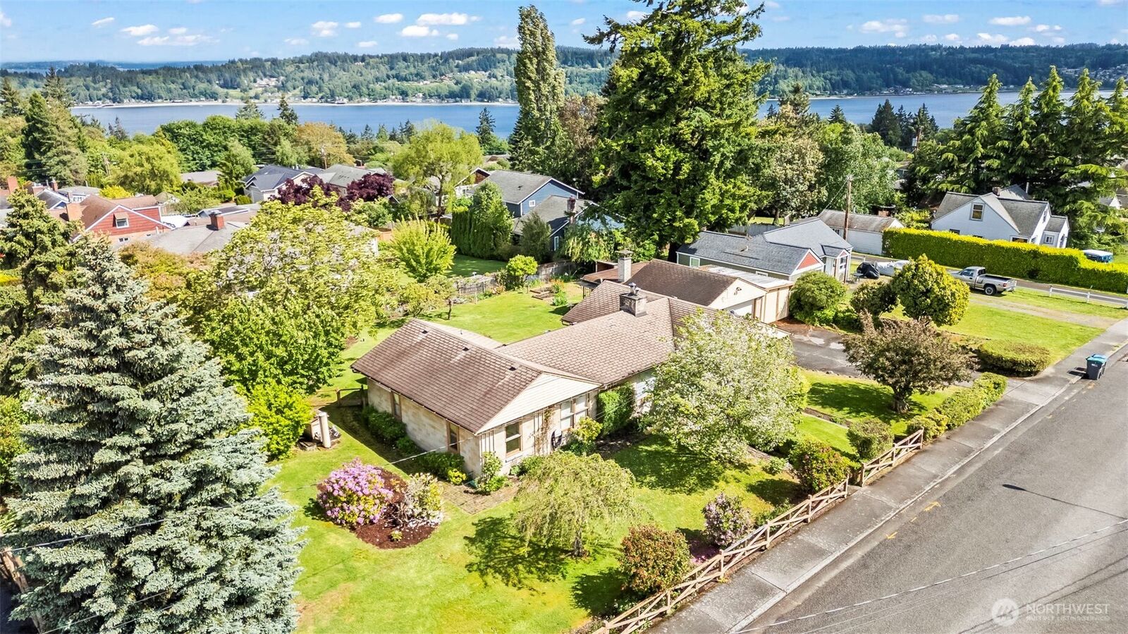 Property Photo: 1936 Nipsic Avenue WA 98310