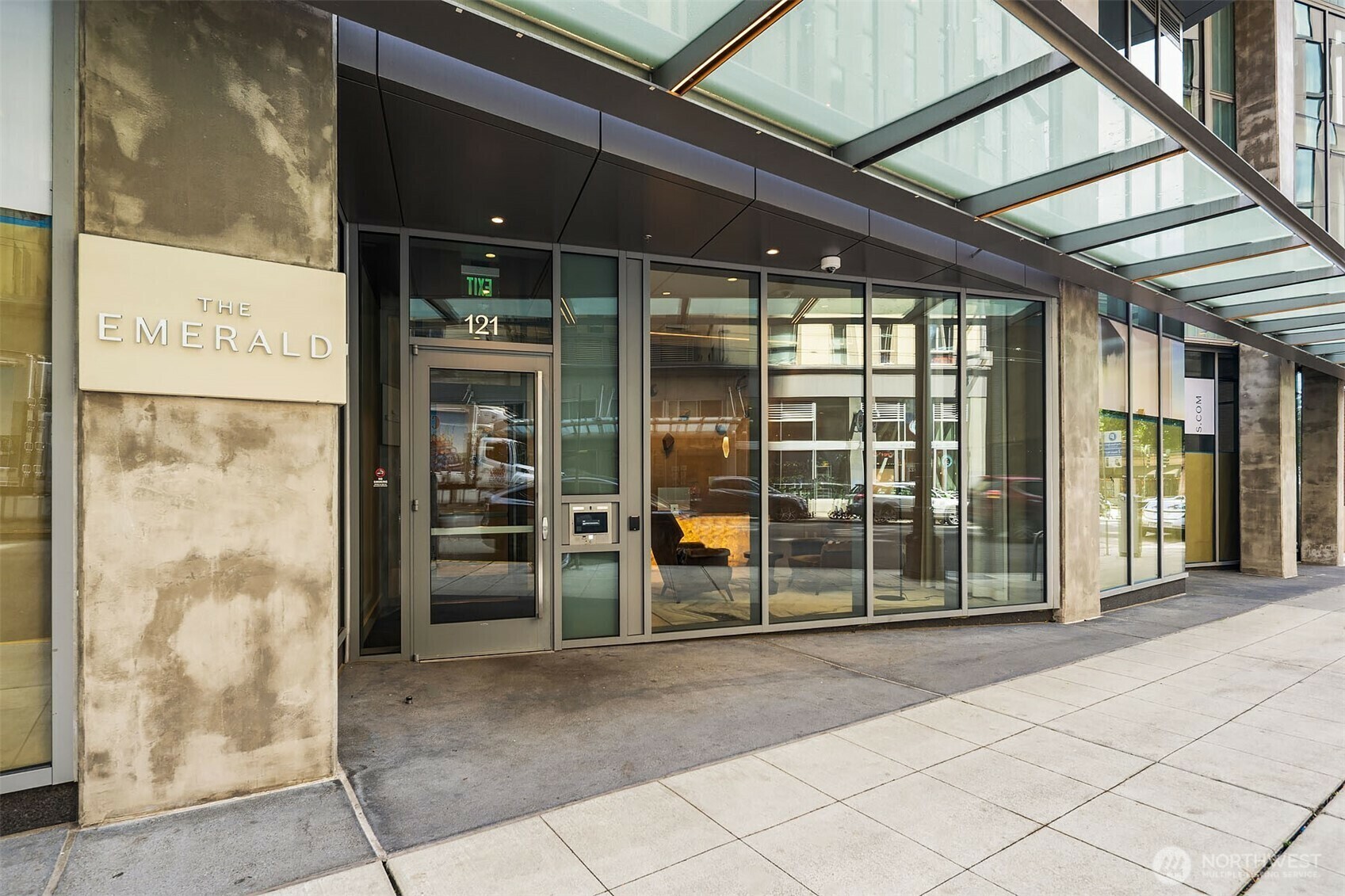 Property Photo: 121 Stewart Street 908 WA 98101