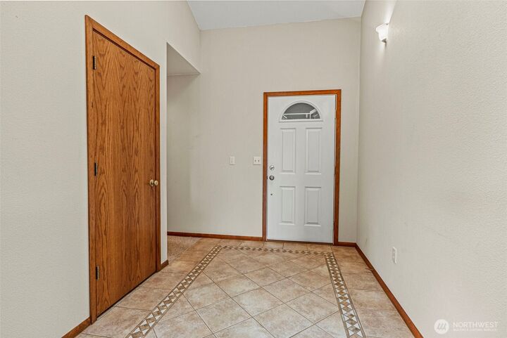 Property Photo: 598 Carnine Place WA 98611