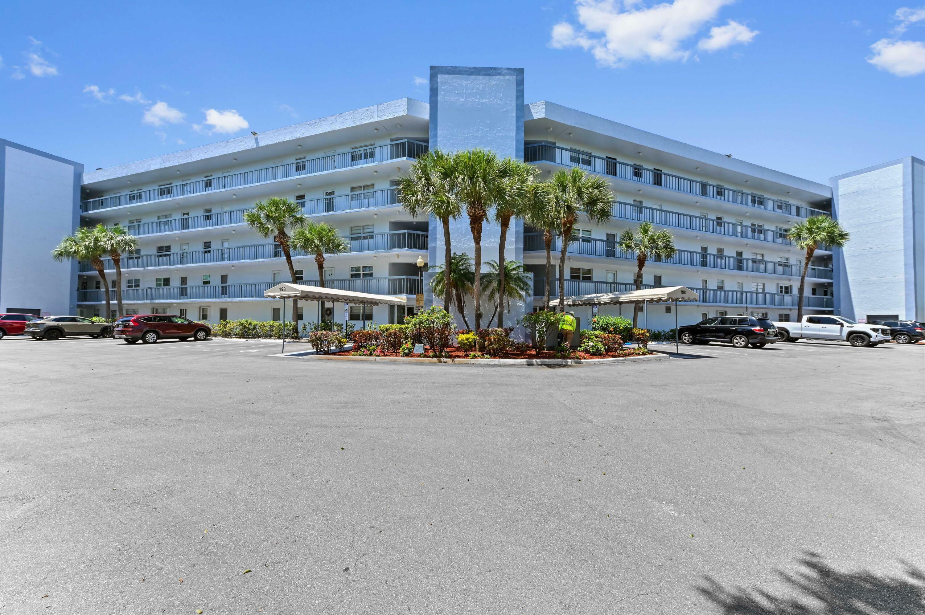Property Photo:  198 NW 67th Street 102  FL 33487 
