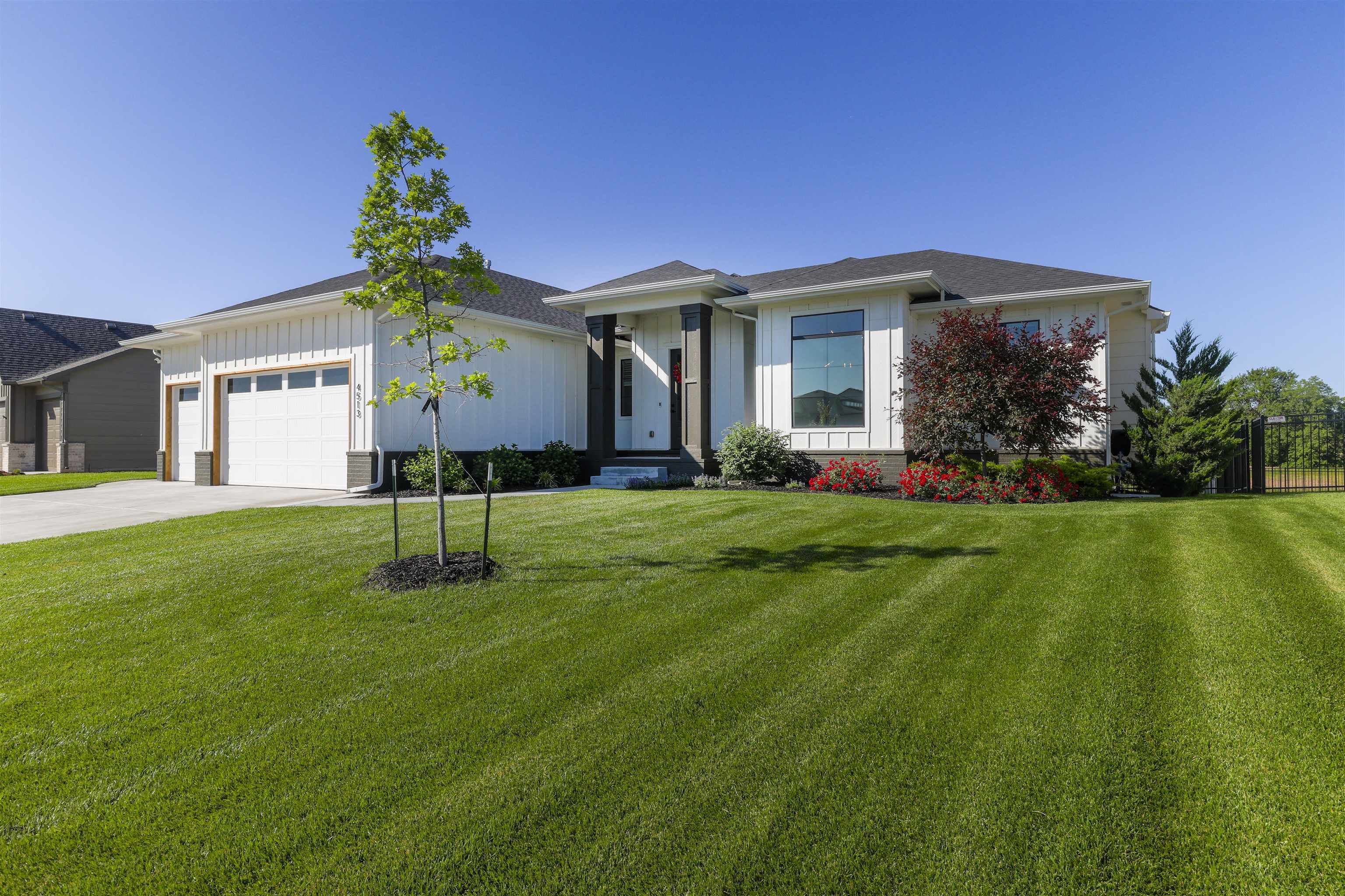 Property Photo: 4513 N Bluestem St KS 67101