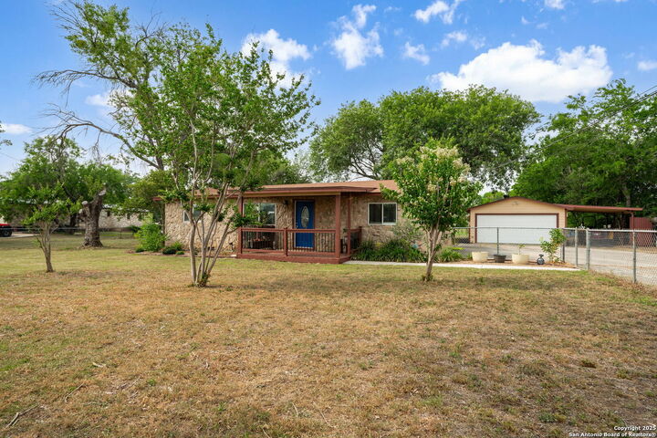 Property Photo: 11301 Ford TX 78101