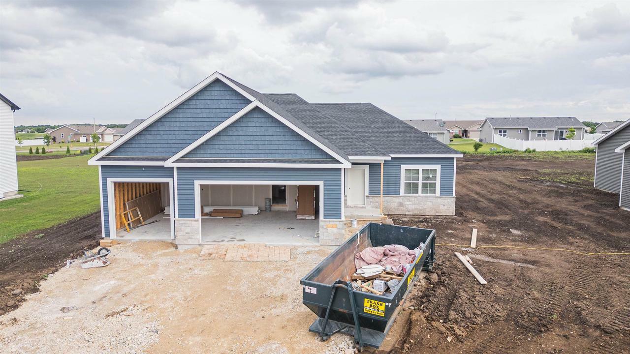 Property Photo: 119 East Evergreen Lane WI 53563