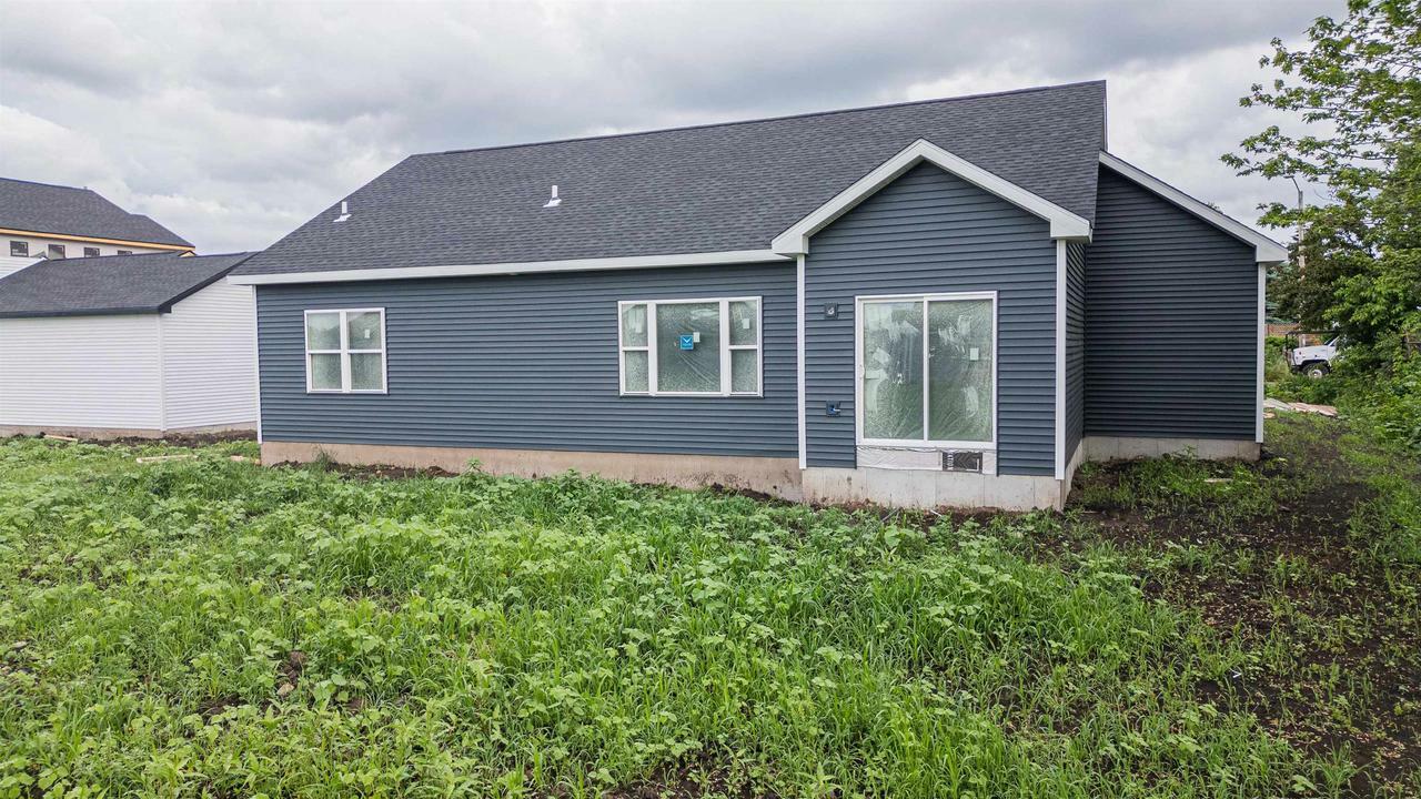 Property Photo: 58 East Evergreen Lane WI 53563