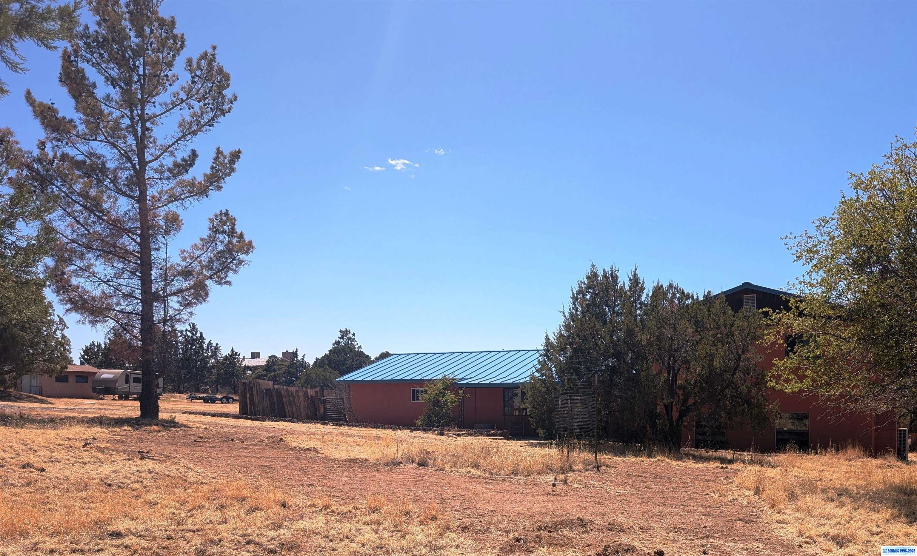 Property Photo: 611 E Cain Drive NM 88061
