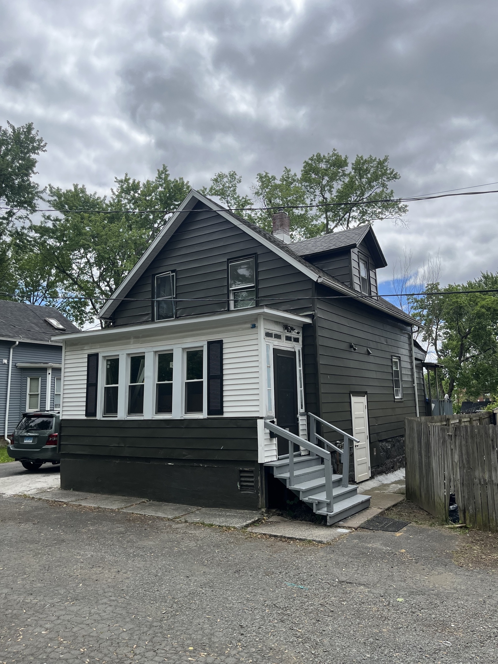 Property Photo: 25 Bliss Street CT 06114