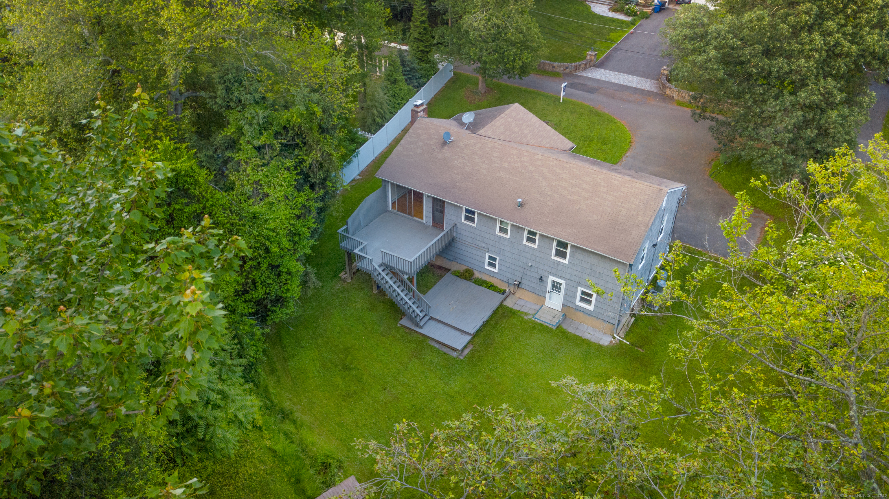 Property Photo: 4 Robert Lane CT 06880