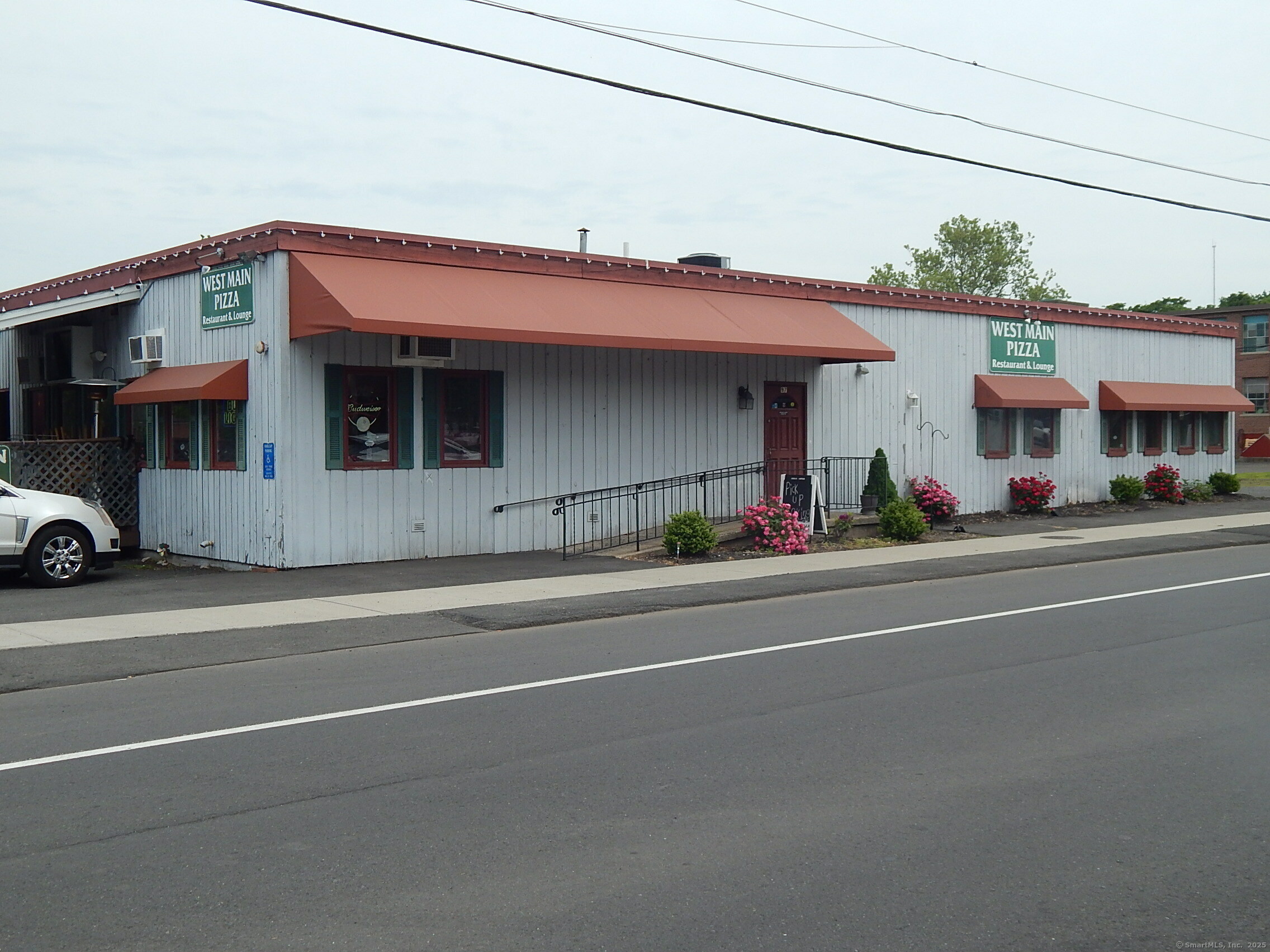 Property Photo: 93 East Main Street CT 06062