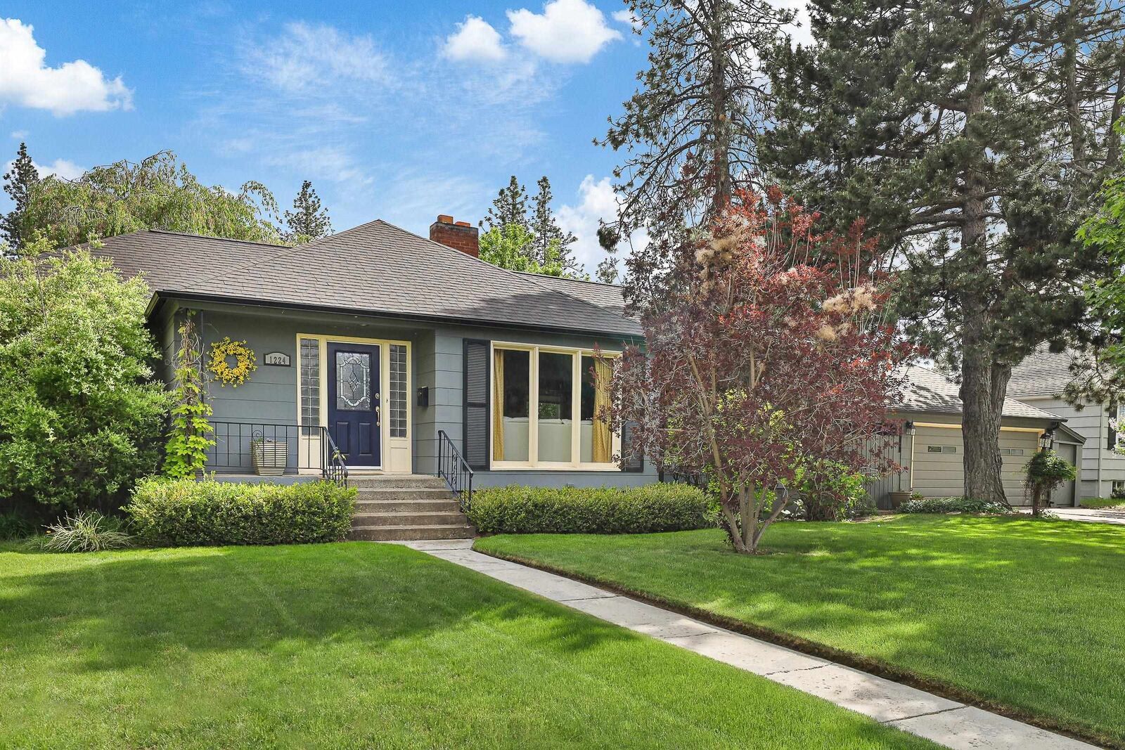 Property Photo:  1224 E Thurston Ave  WA 99203 