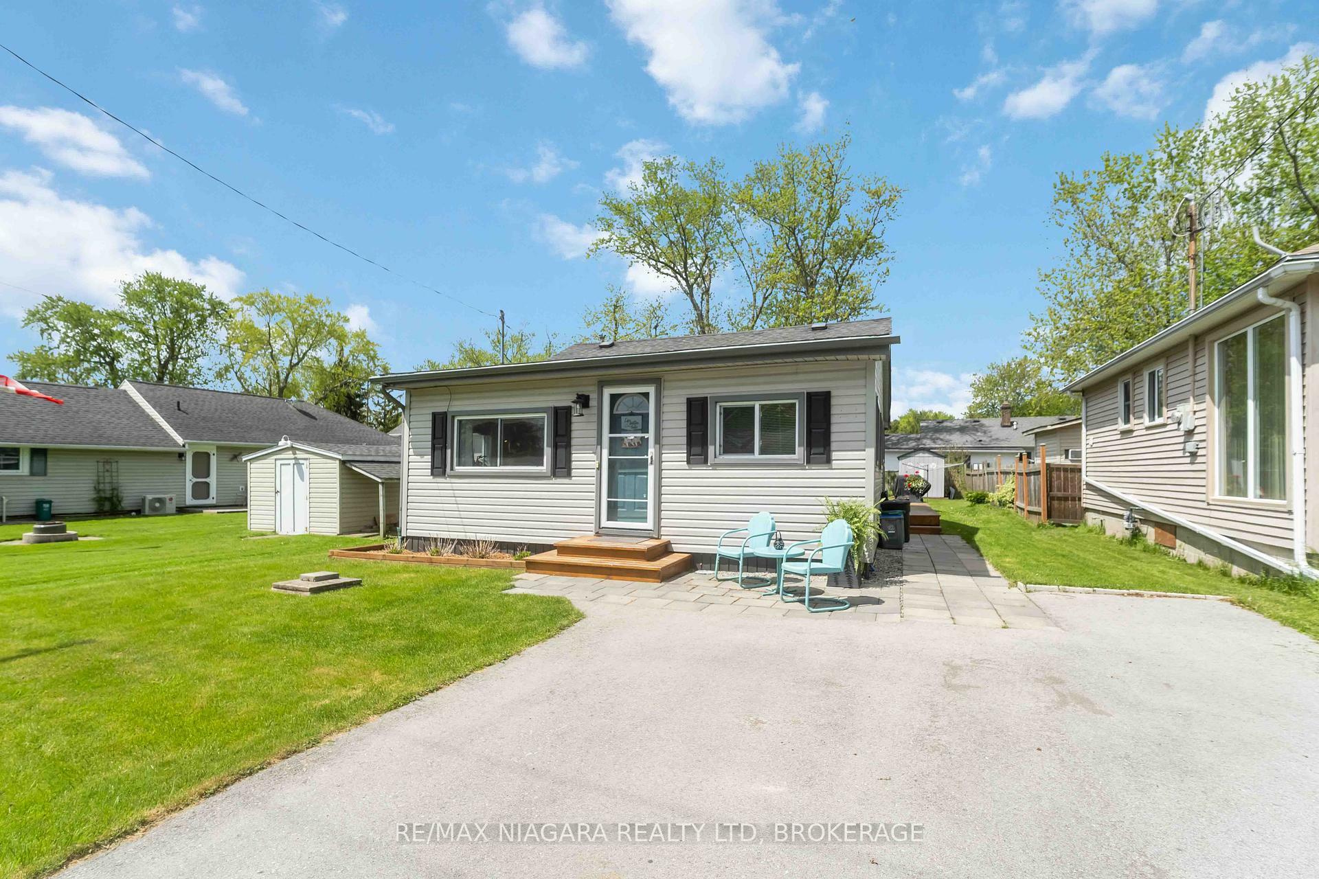 Property Photo: 11110 Desiree Street ON L0S 1V0