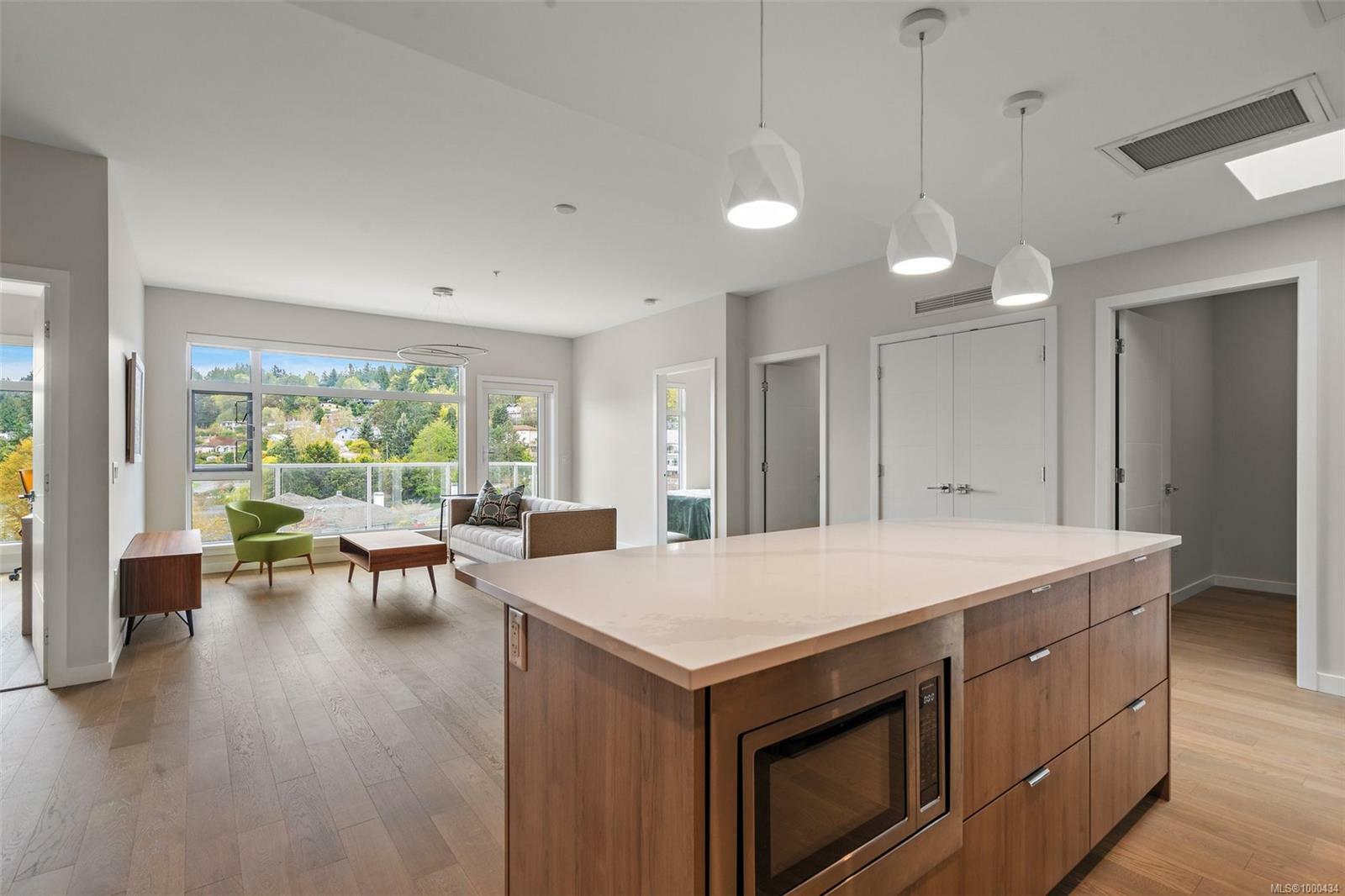 Property Photo: 5120 Cordova Bay Rd 412 BC V8Y 2K5