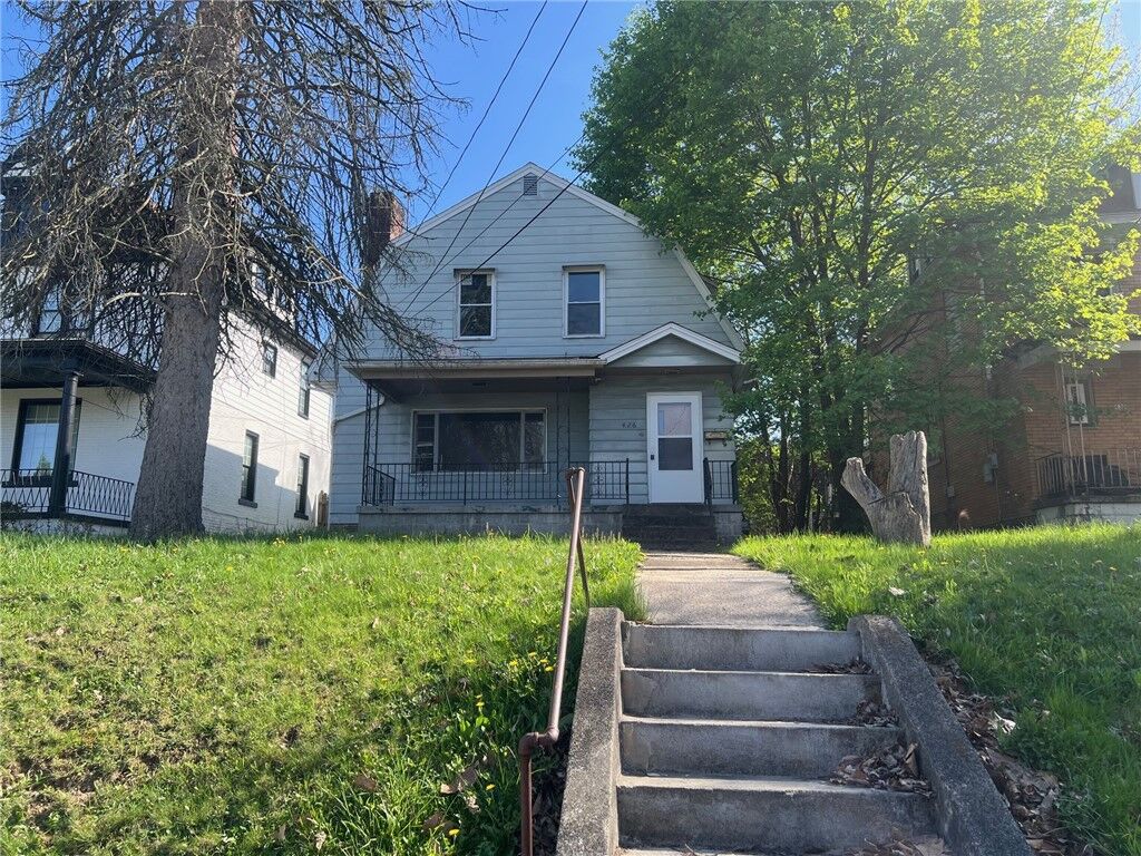 Property Photo: 426 Mitchell Ave PA 15025