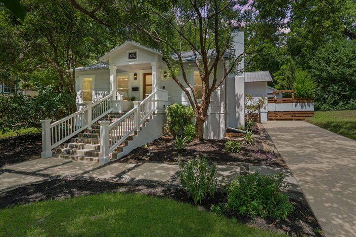 Property Photo: 2004 Bremen Street TX 78703