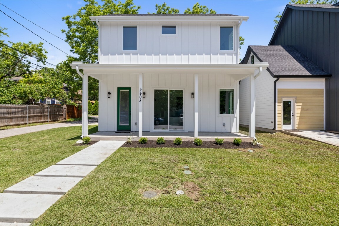 Property Photo: 2408 East 18th Street TX 78702