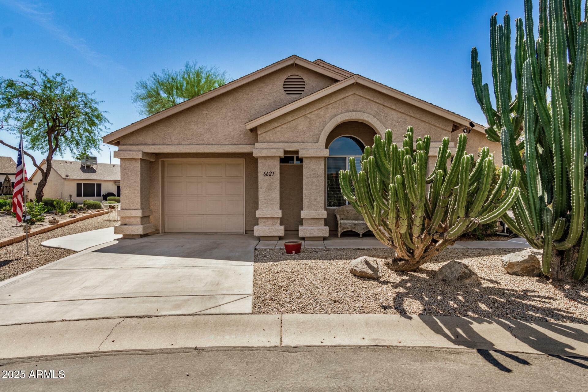 Property Photo: 6621 S Coral Gable Drive AZ 85249