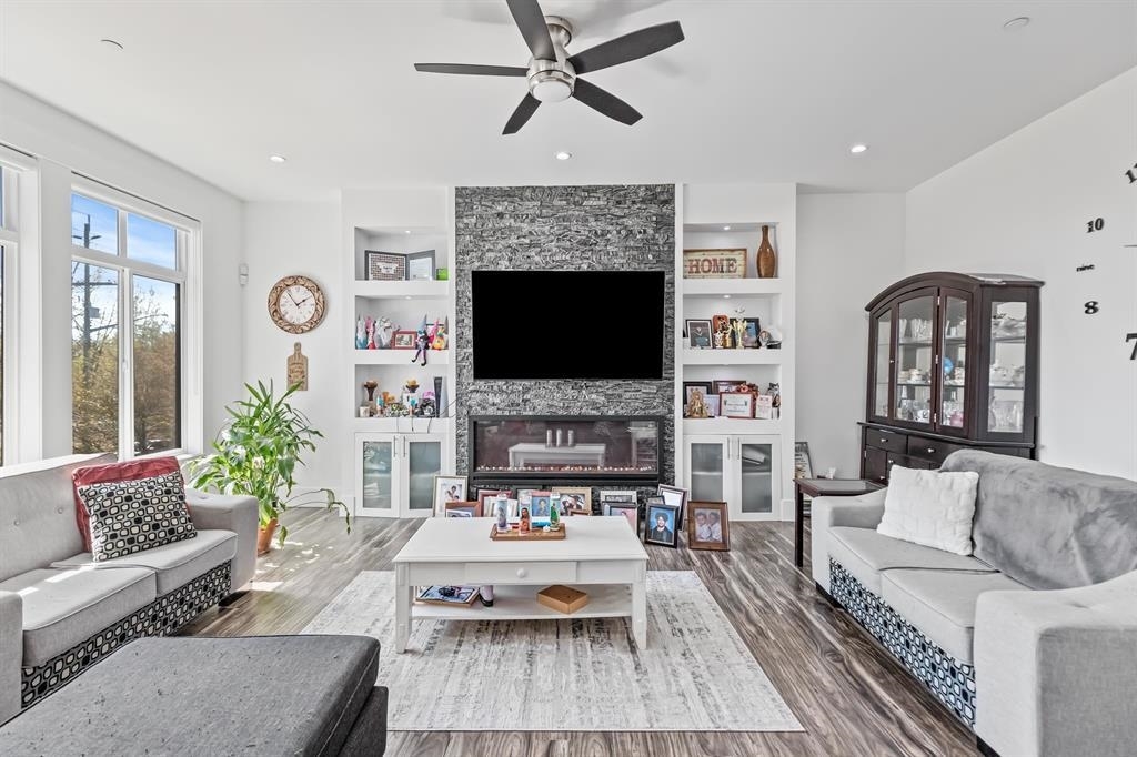 Property Photo: 24531 Dewdney Trunk Road BC V4R 1W9