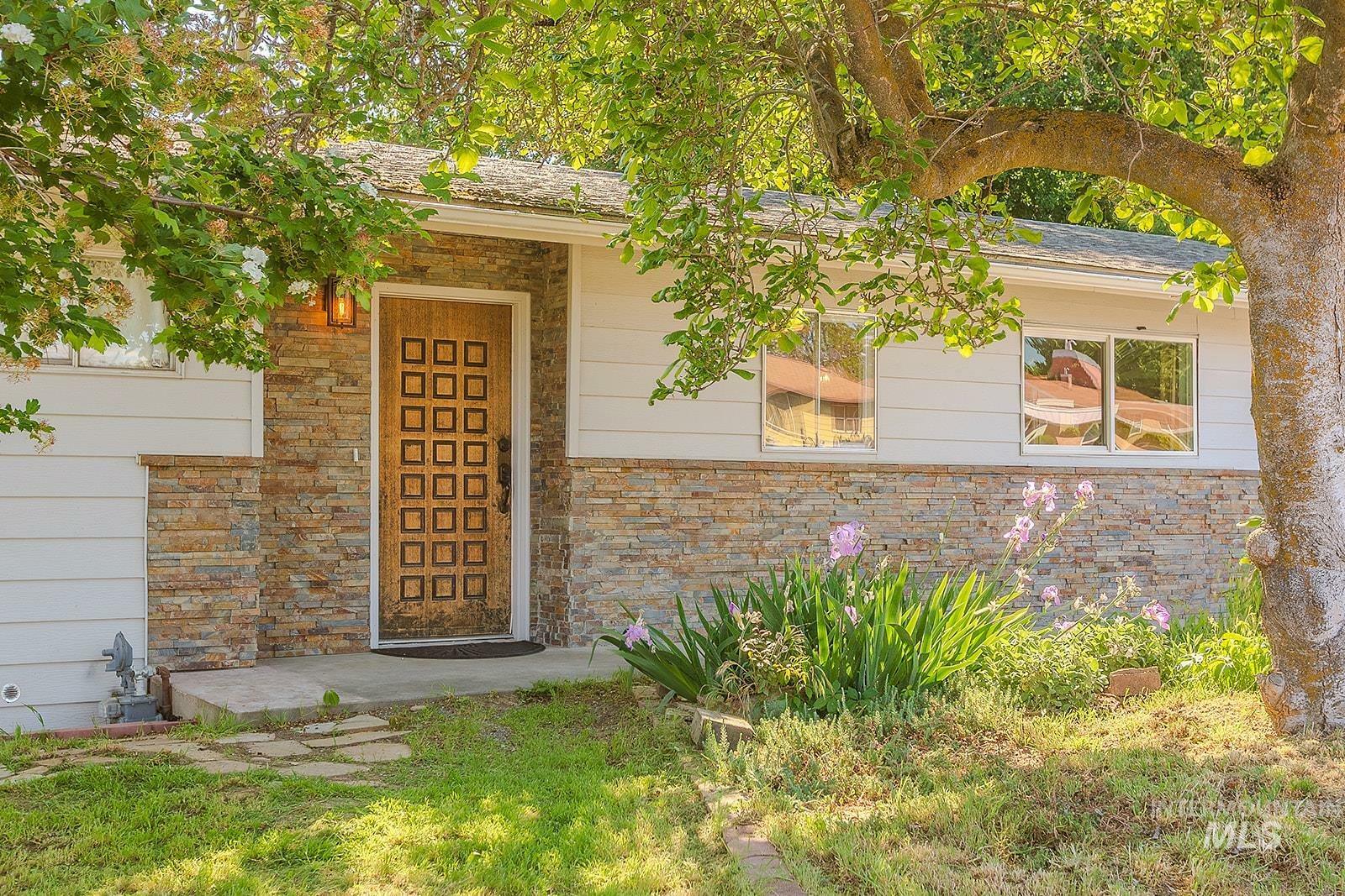 Property Photo: 1015 24th Street ID 83501