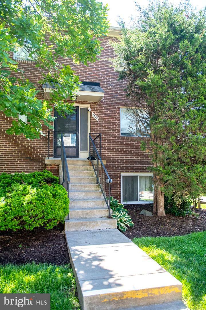 Property Photo: 4548 Conwell Drive VA 22003