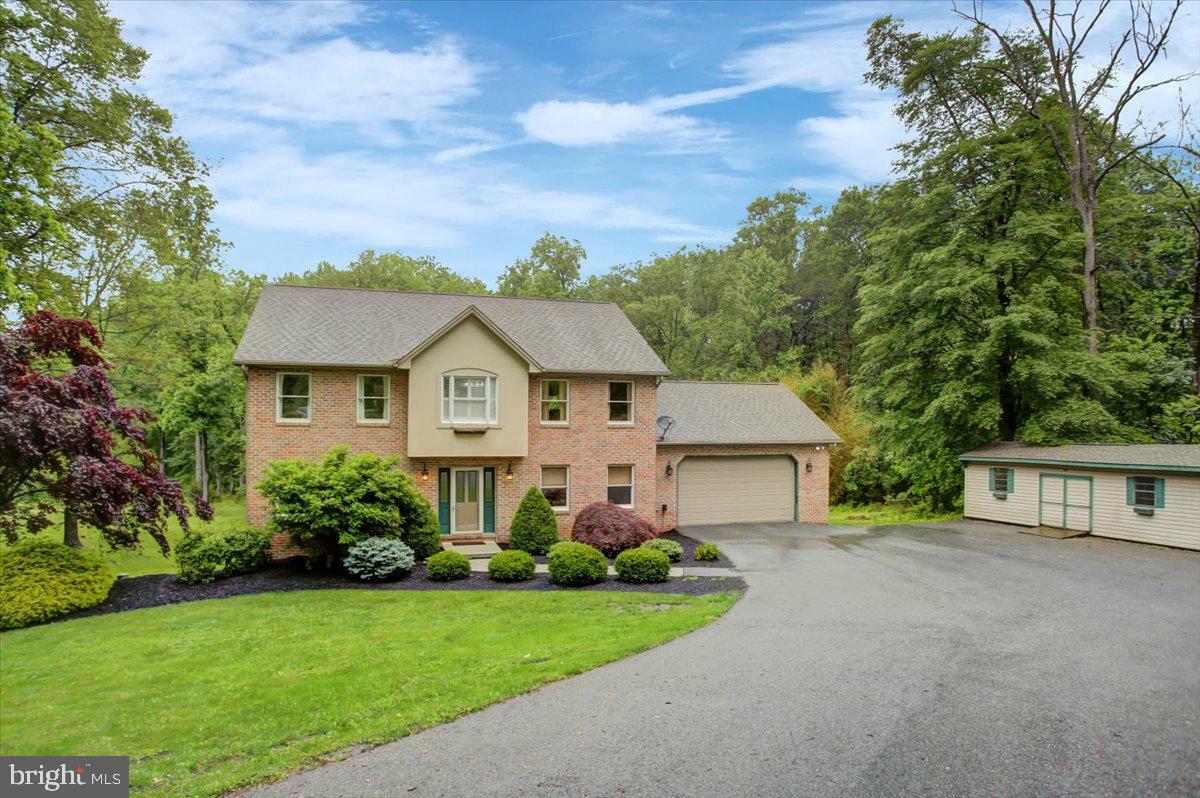 Property Photo: 219 Old York Road PA 17019