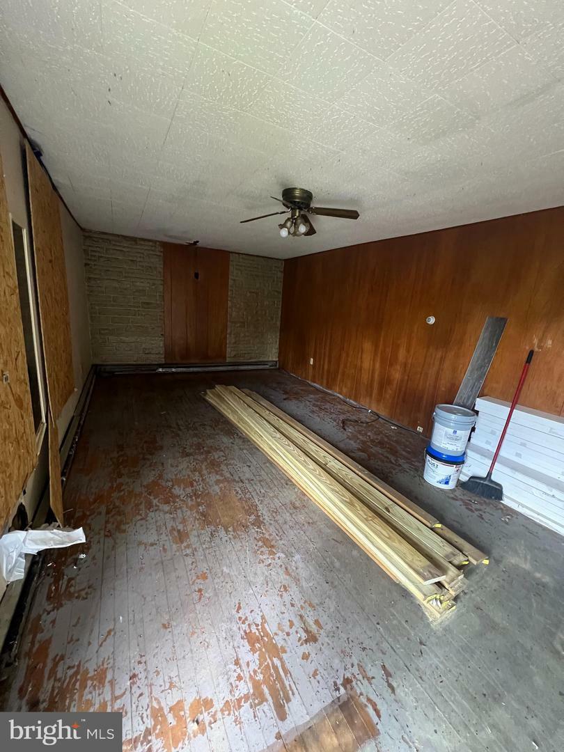 Property Photo: 310 Williams Street MD 21502