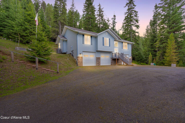 Property Photo:  5340 W Hull Lp  ID 83814 