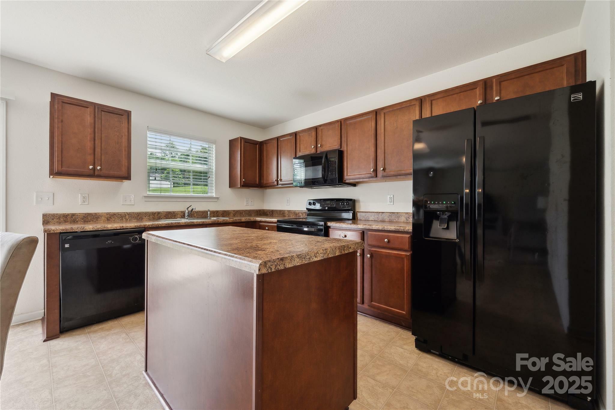 Property Photo: 3512 Gibbon Terrace Court NC 28269