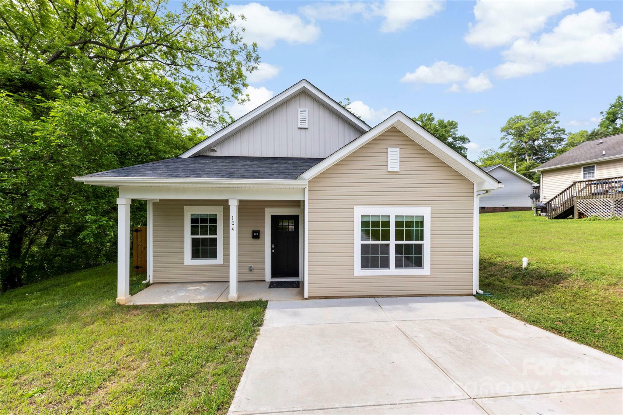Property Photo: 104 E Louisiana Avenue NC 28016