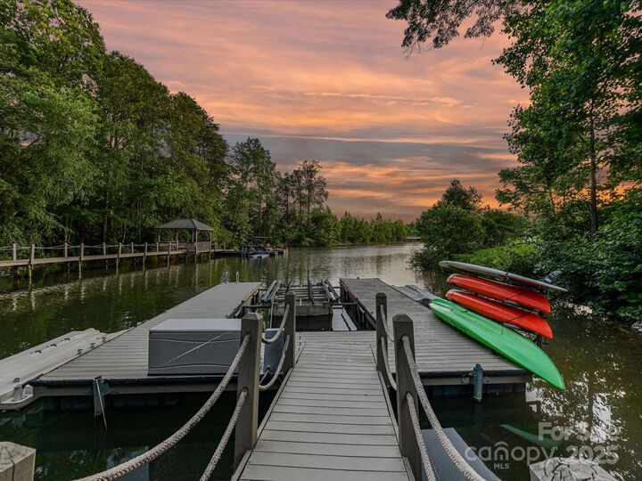 4290 Barbrick Street  Sherrills Ford NC 28673 photo