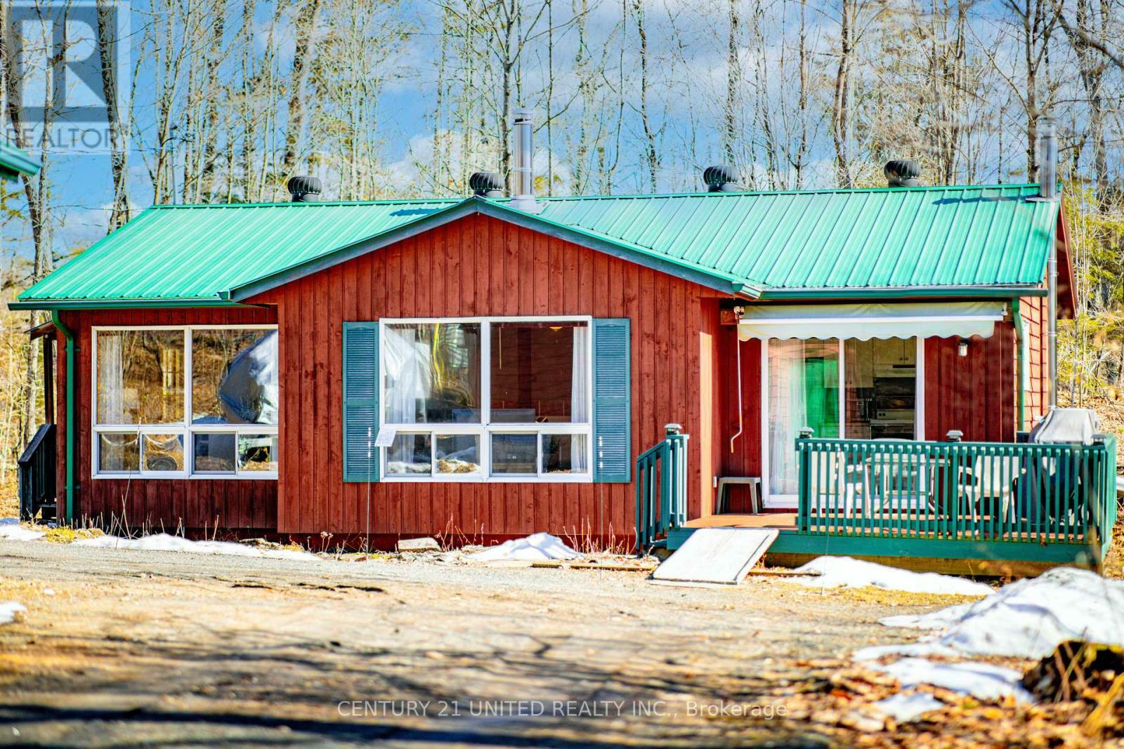 Property Photo:  29 Clear Lake Court  ON K0L 1W0 