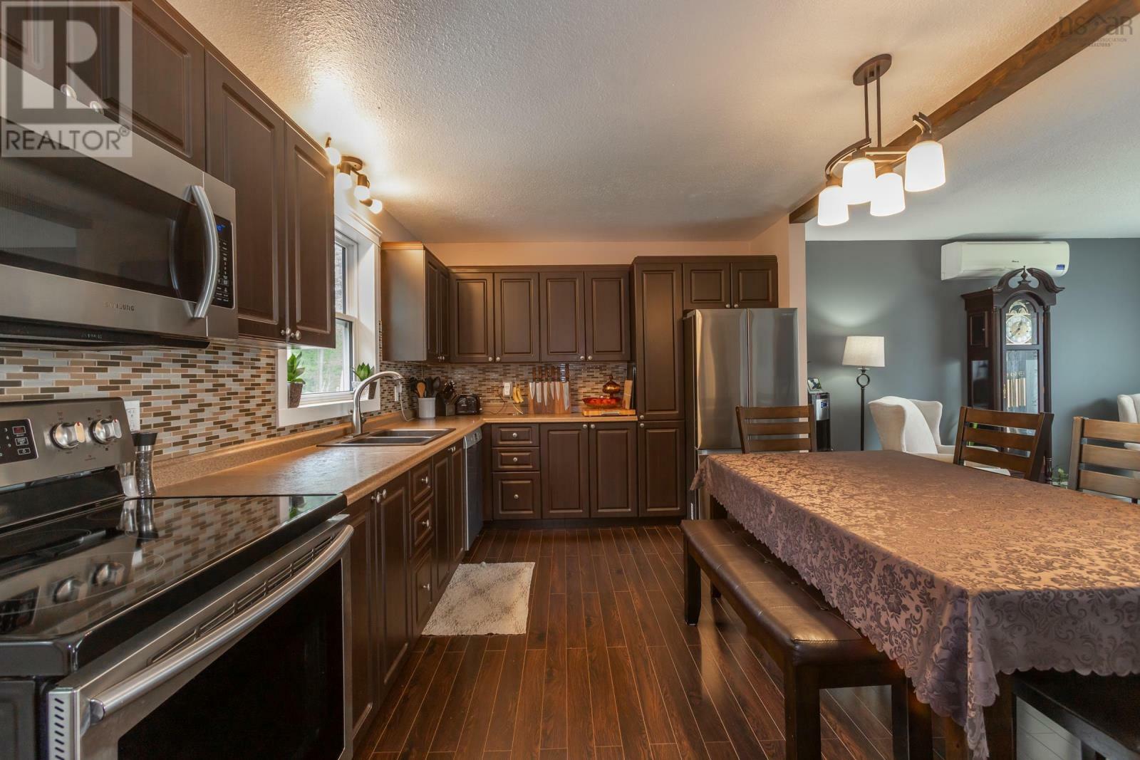 Property Photo: 690 Balser Drive NS B0P 1R0