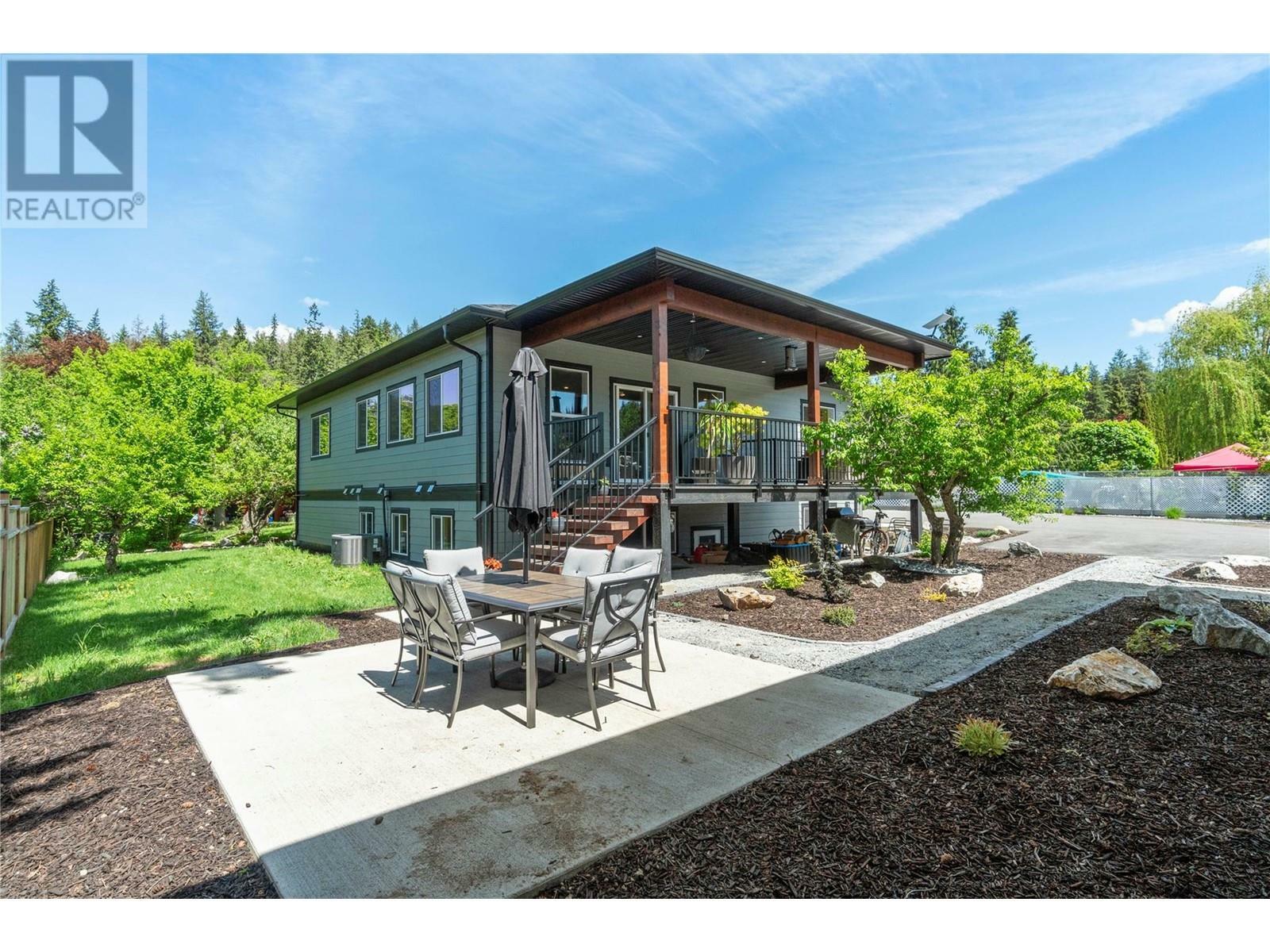 1240 52 Avenue  Salmon Arm BC V1E 3M8 photo
