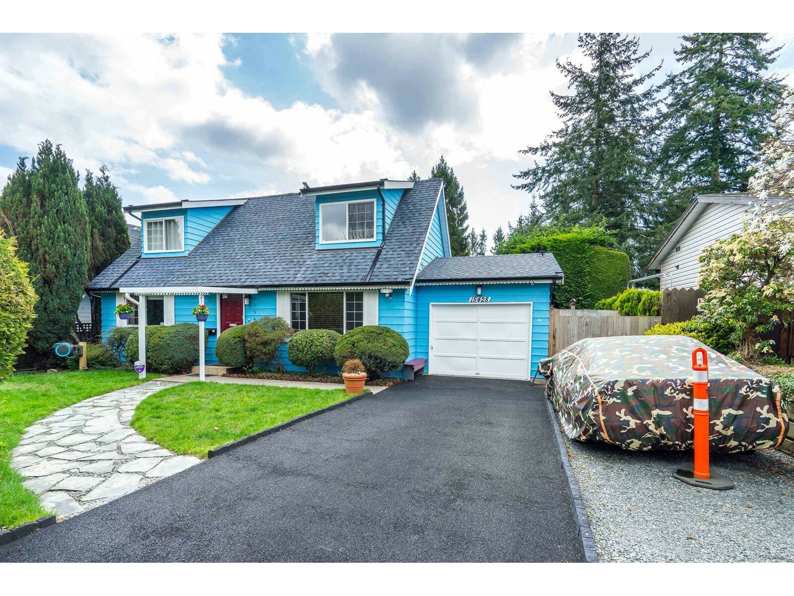 Photo de la propriété: 15428 Madrona BC V4A 5N3