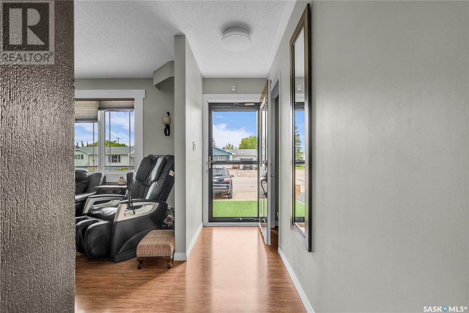 Property Photo: 107 4th Avenue W SK S0K 4T0